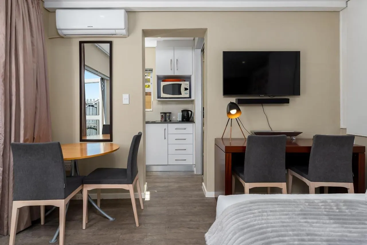 Ilkley Crescent 5 Apartment Cape Town